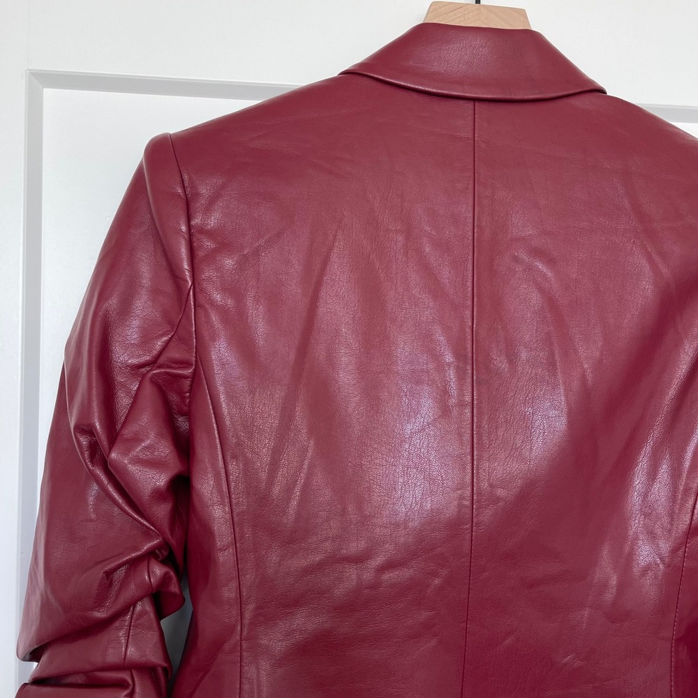 NWT Cinq a Sept Kylie Vegan Leather Jacket Sz 0 Rhubarb Red Ruched Sleeve Blazer - Picture 15 of 16